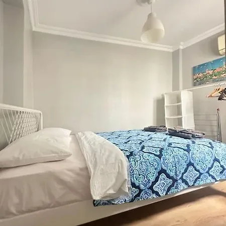 Apartment 5 Min Walk Distance Taksim Square Semi Sea View Istanbul